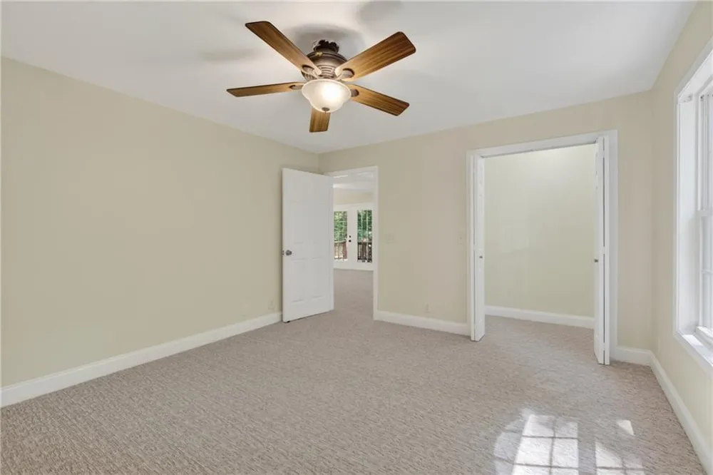 825 Rue Fluer De Lis Lavonia, GA 30553