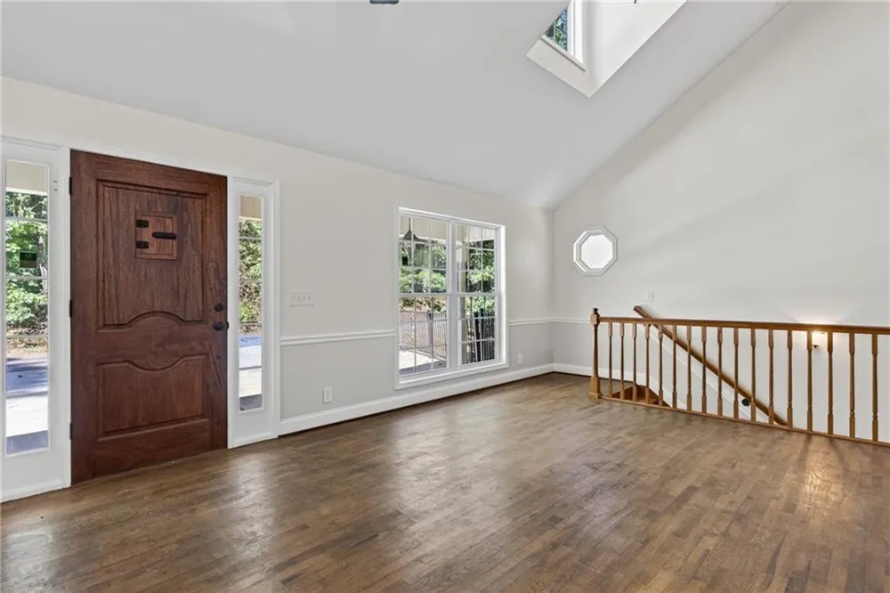825 Rue Fluer De Lis Lavonia, GA 30553
