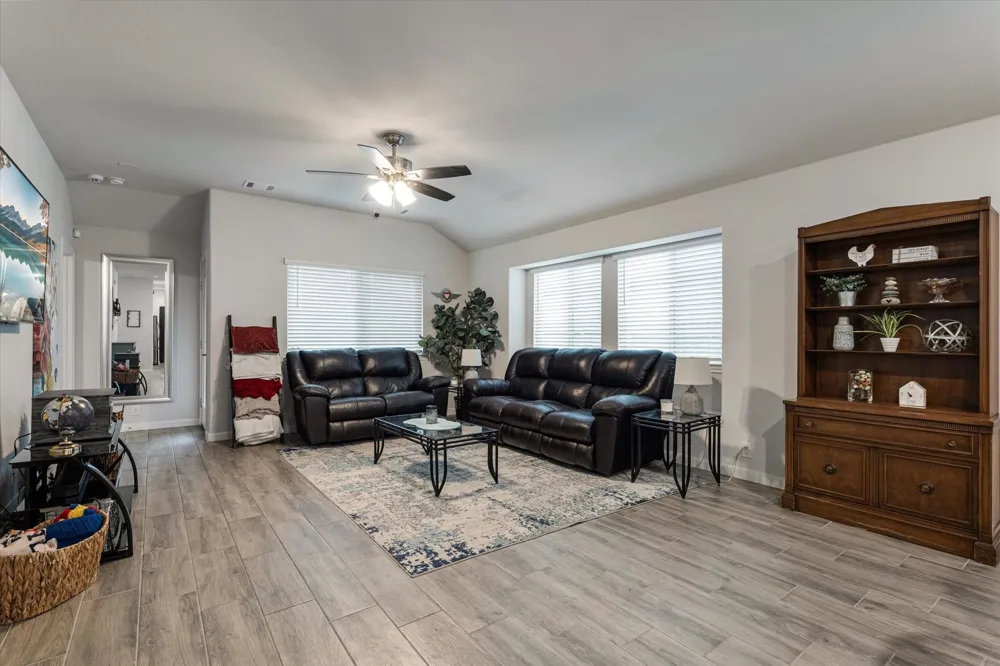 3225 Sioux Trail Crandall, TX 75114