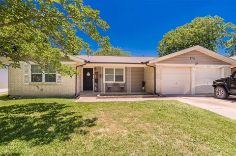 2316 Miriam Lane