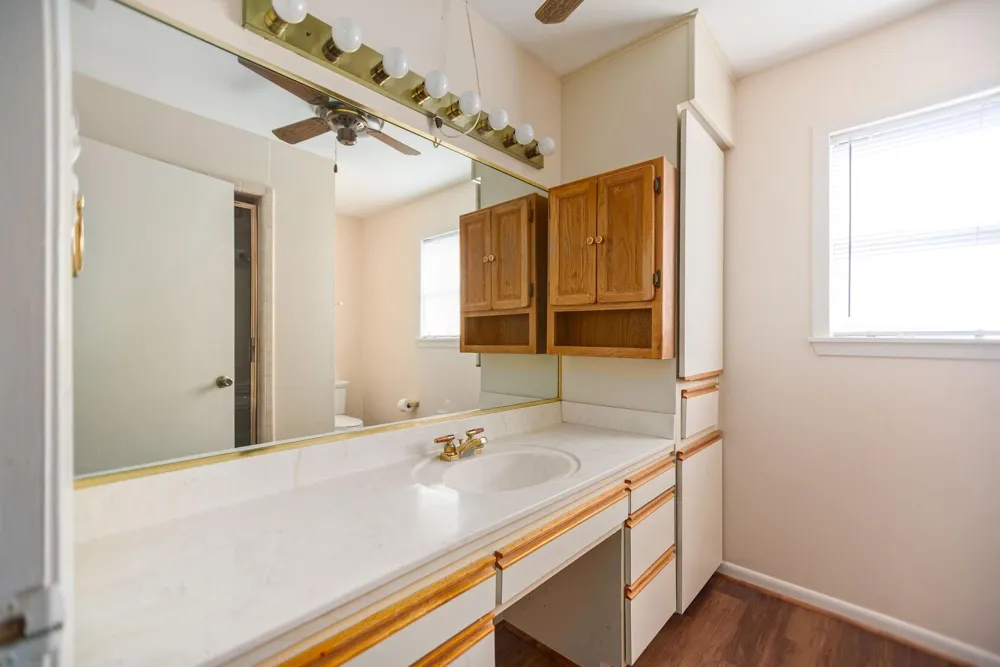 1106 Brookhollow Drive Port Lavaca, TX 77979