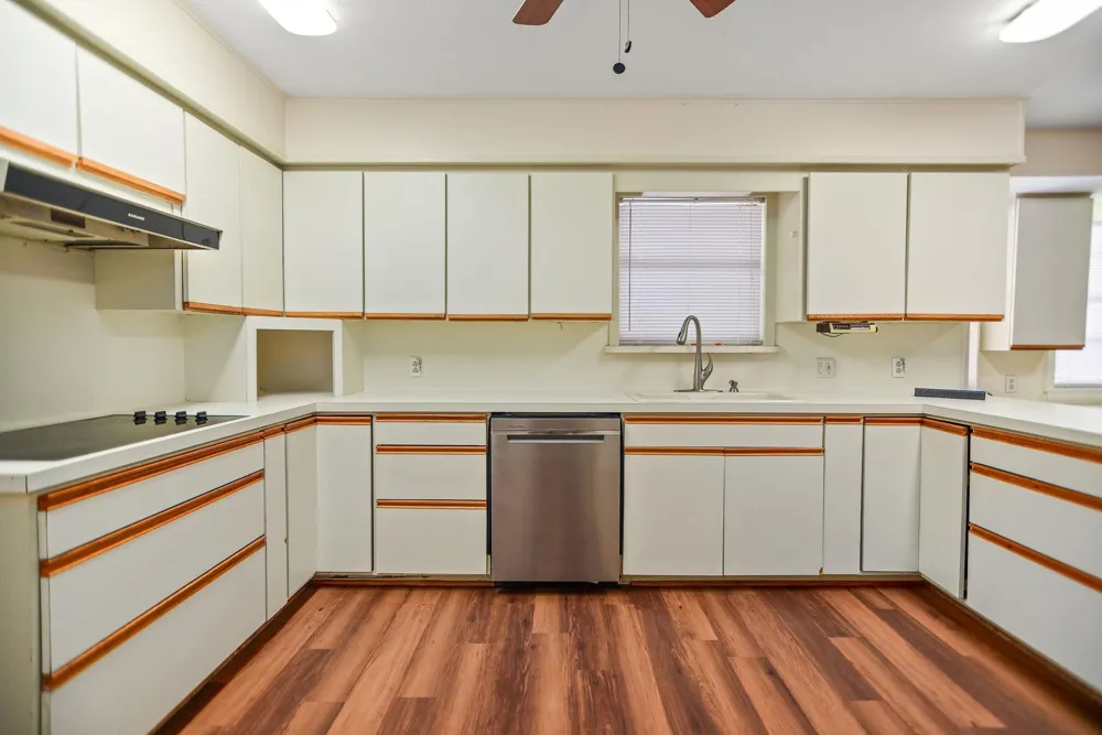 1106 Brookhollow Drive Port Lavaca, TX 77979