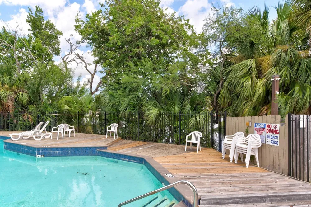 18617 Egret Bay Boulevard #506 Webster, TX 77058