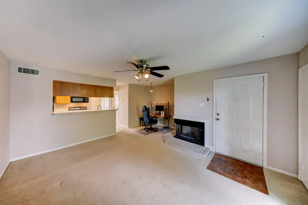 18617 Egret Bay Boulevard #506 Webster, TX 77058