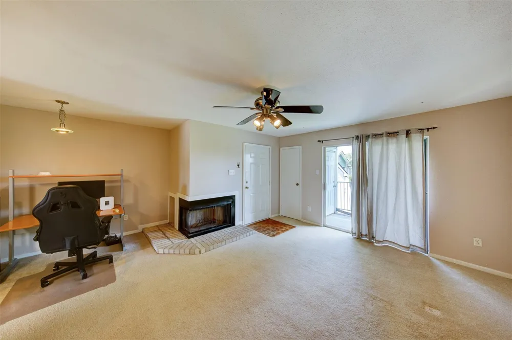 18617 Egret Bay Boulevard #506 Webster, TX 77058
