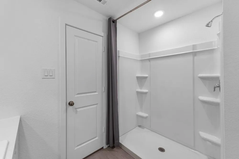 300 Tejas Trail Waller, TX 77484