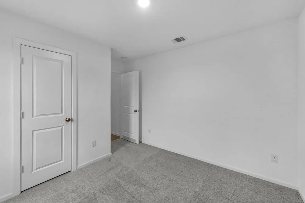 300 Tejas Trail Waller, TX 77484