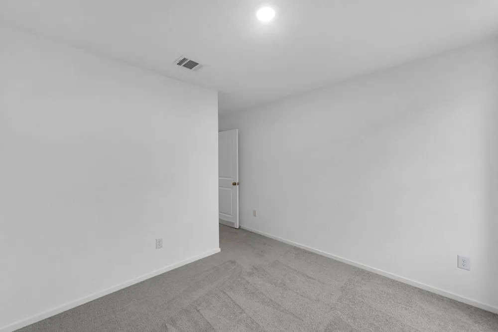 300 Tejas Trail Waller, TX 77484