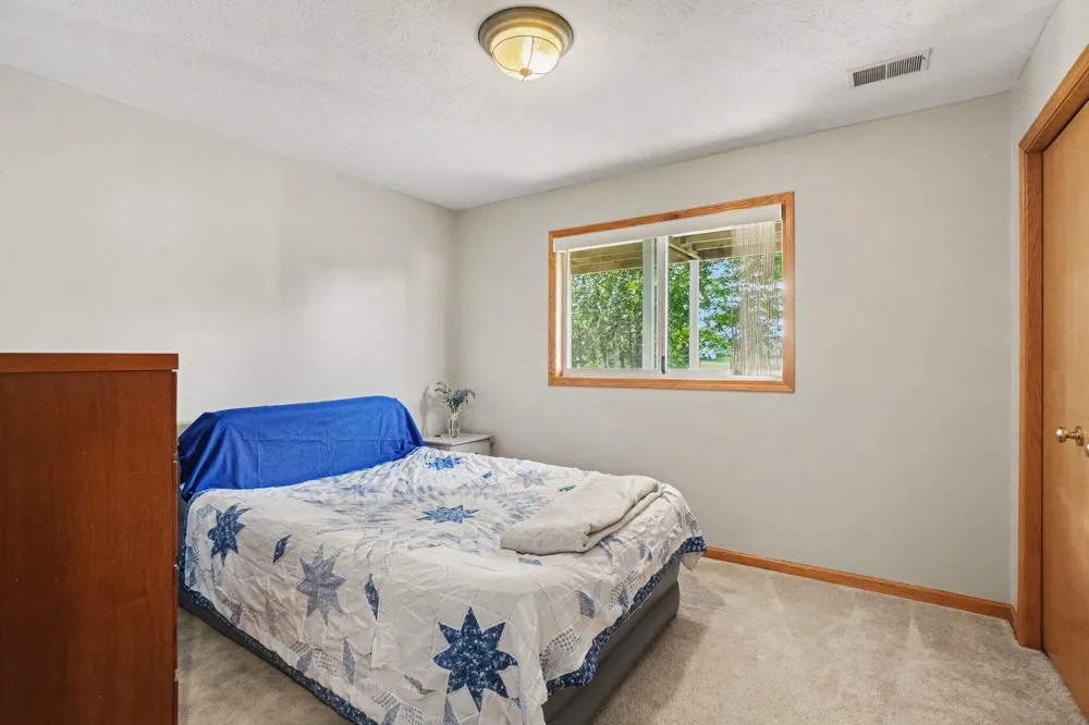 2985 Riley Ridge Road Holland, MI 49424