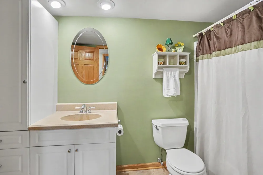 2985 Riley Ridge Road Holland, MI 49424