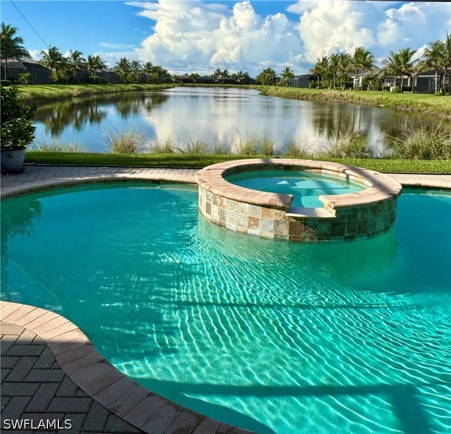 Montecristo Loop Bonita Springs, FL 34135
