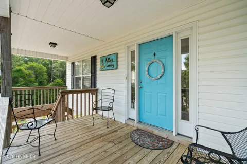 1207 E Oak Island Drive