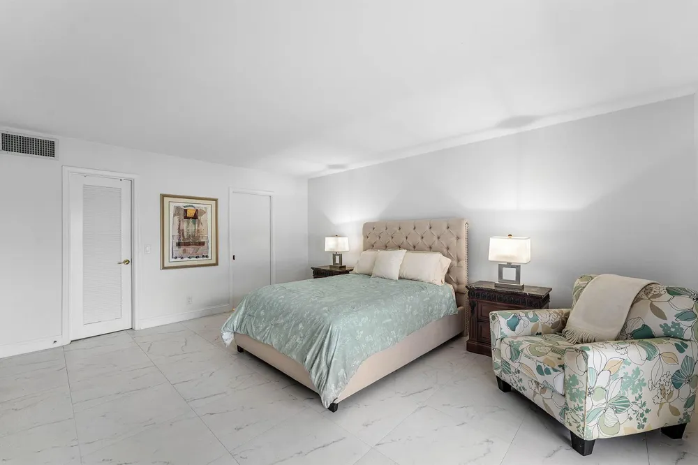 250 JOHN F KENNEDY DRIVE #107 Atlantis, FL 33462