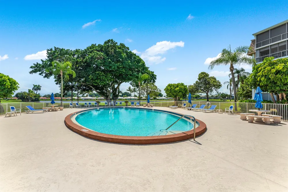250 JOHN F KENNEDY DRIVE #107 Atlantis, FL 33462