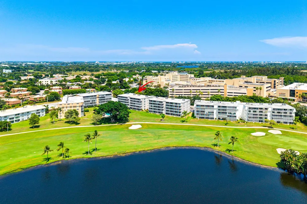 250 JOHN F KENNEDY DRIVE #107 Atlantis, FL 33462