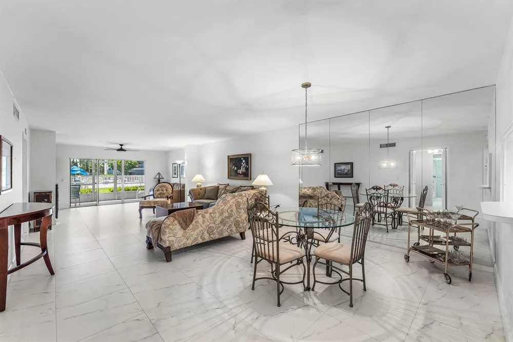 250 JOHN F KENNEDY DRIVE #107 Atlantis, FL 33462