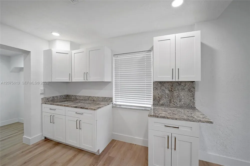 360 NW 179th Ter Miami Gardens, FL 33169