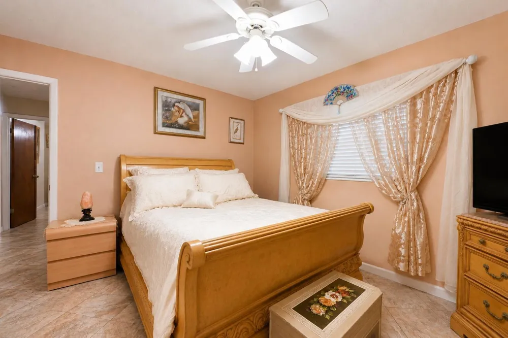 1229 SW Cynthia Street Port St. Lucie, FL 34983