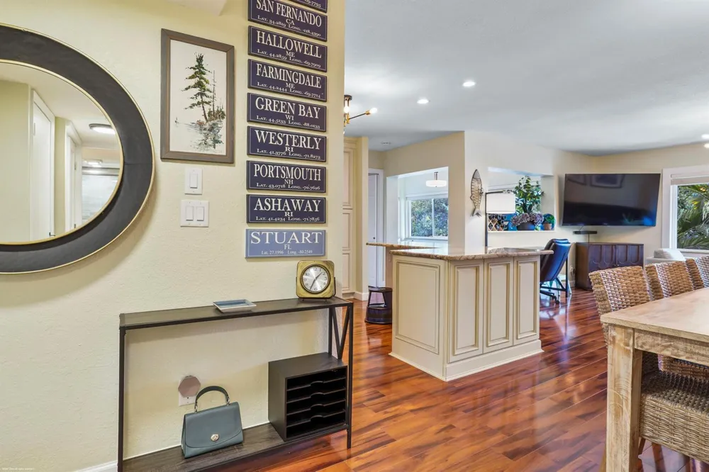 1800 SE SAINT LUCIE BOULEVARD #6-201 Stuart, FL 34996