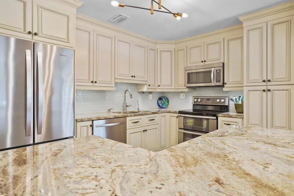 1800 SE SAINT LUCIE BOULEVARD #6-201 Stuart, FL 34996
