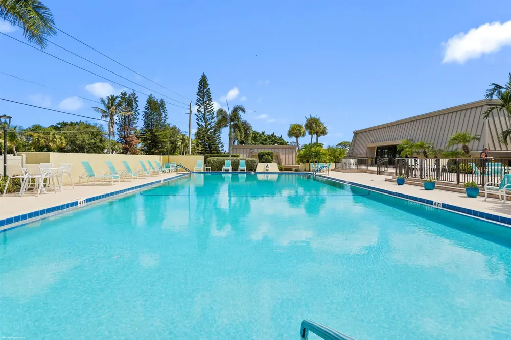 1800 SE SAINT LUCIE BOULEVARD #6-201 Stuart, FL 34996