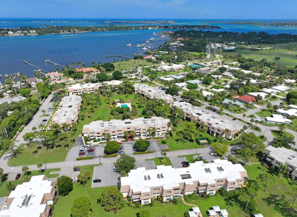 1800 SE SAINT LUCIE BOULEVARD #6-201 Stuart, FL 34996