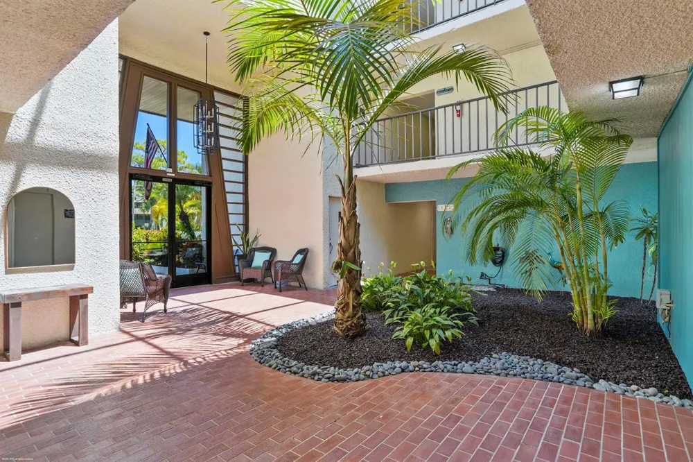 1800 SE SAINT LUCIE BOULEVARD #6-201 Stuart, FL 34996