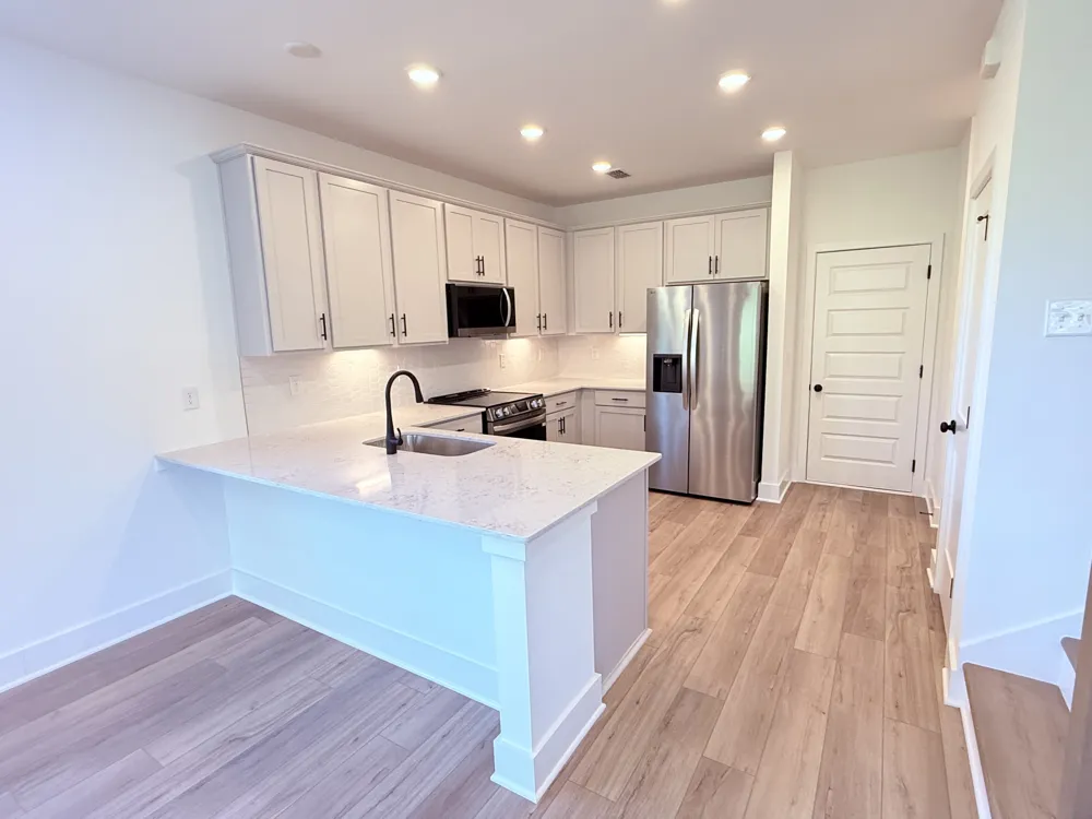 1313 Stubblefield Aly Nashville, TN 37218