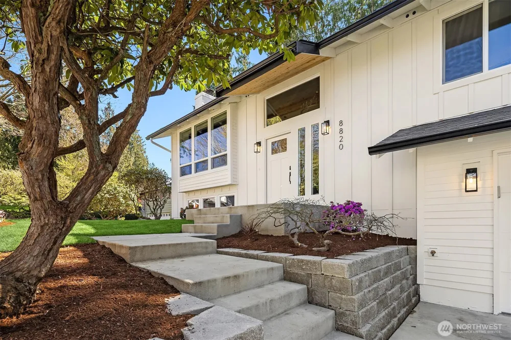 8820 194th Street SW Edmonds, WA 98026