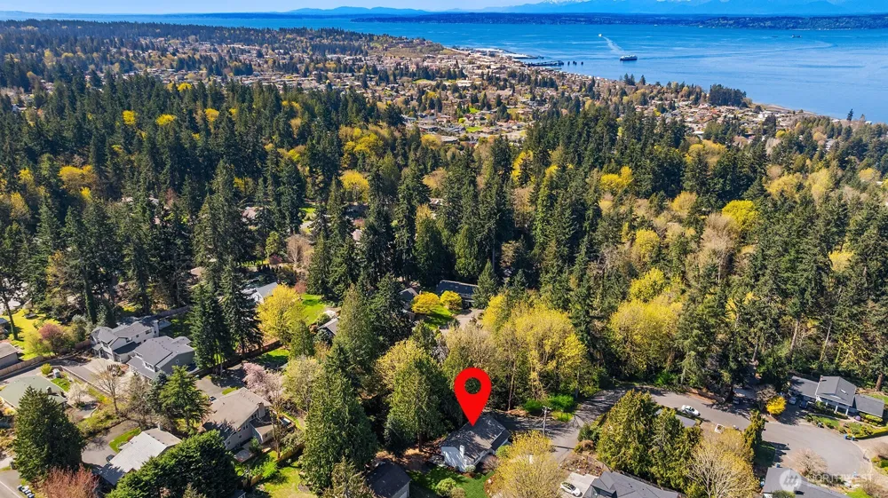 8820 194th Street SW Edmonds, WA 98026