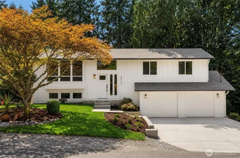 8820 194th Street SW