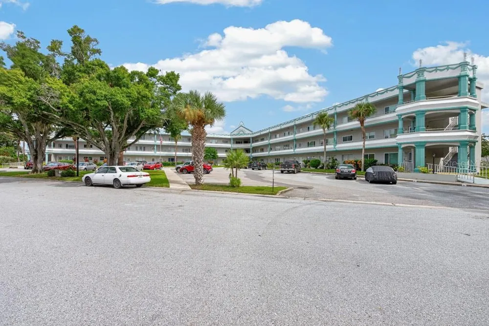 2370 JAMAICAN STREET #30 Clearwater, FL 33763