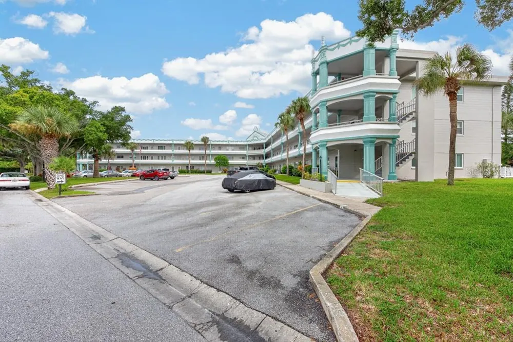 2370 JAMAICAN STREET #30 Clearwater, FL 33763