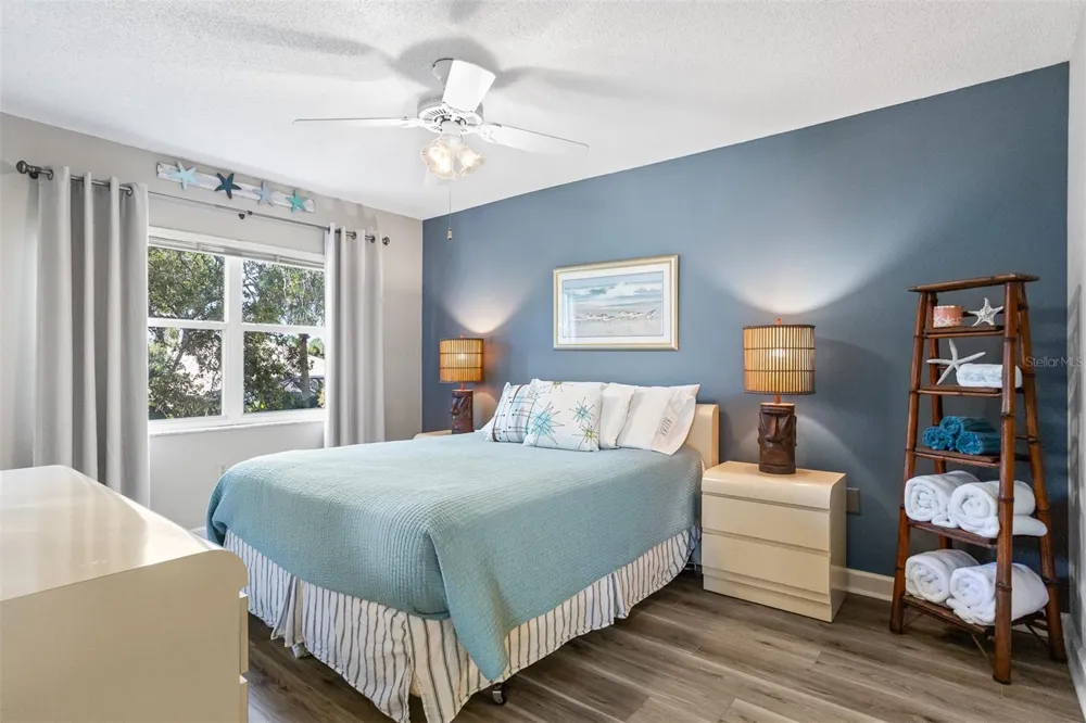 7301 29TH AVENUE DRIVE W #201 Bradenton, FL 34209