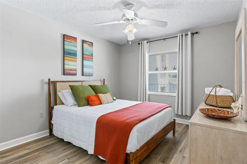 7301 29TH AVENUE DRIVE W #201 Bradenton, FL 34209