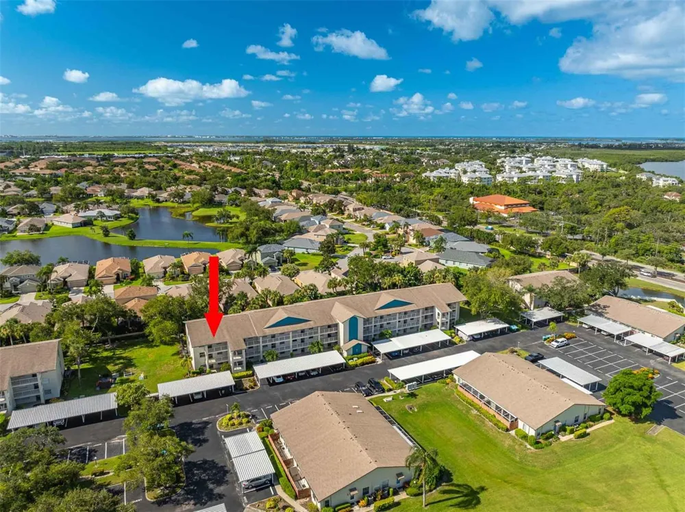 7301 29TH AVENUE DRIVE W #201 Bradenton, FL 34209