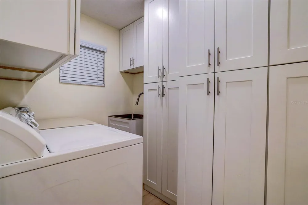 3515 57TH AVENUE DRIVE W Bradenton, FL 34210