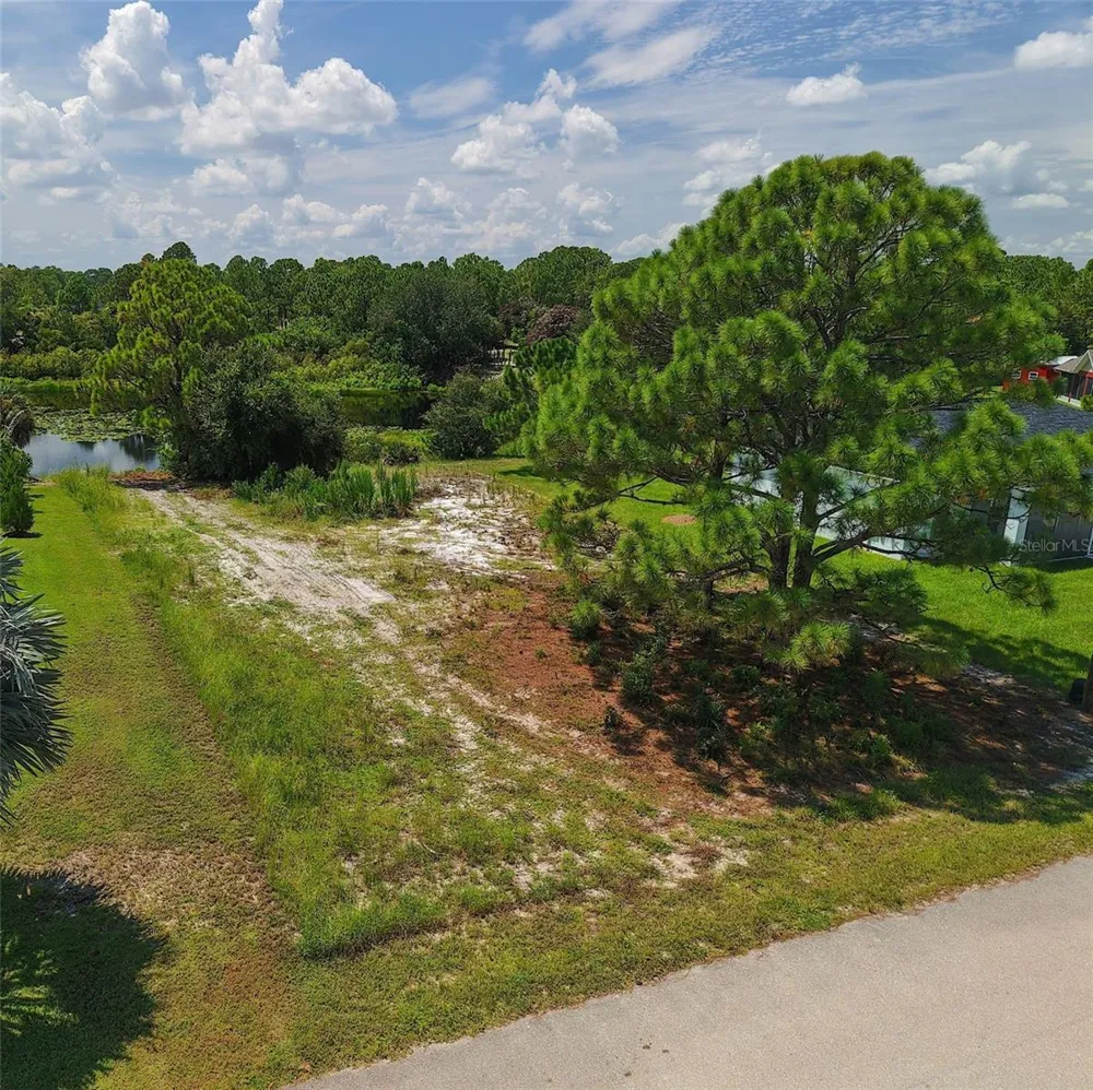 377 SUNSHINE AVENUE Lake Placid, FL 33852