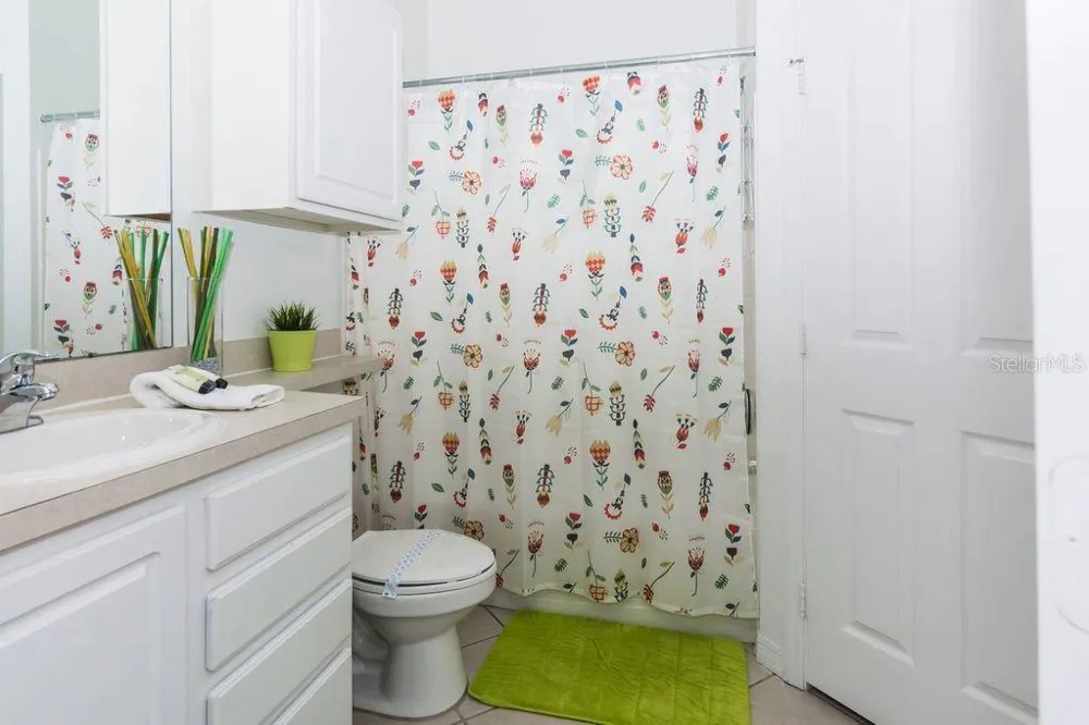 8923 LEGACY COURT #302 Kissimmee, FL 34747