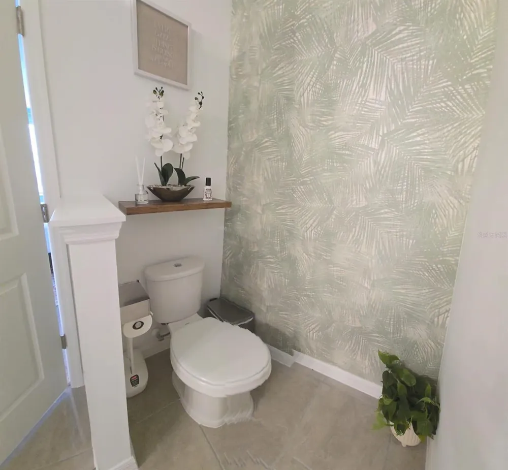 635 LONGBOAT DRIVE Davenport, FL 33896