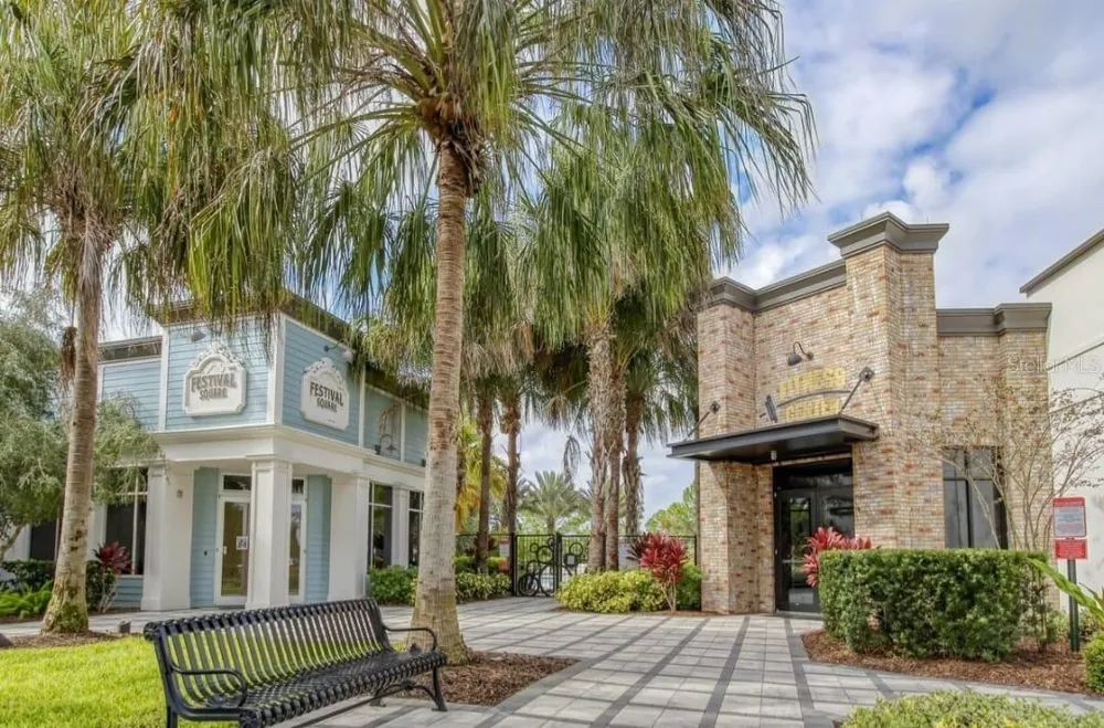 635 LONGBOAT DRIVE Davenport, FL 33896