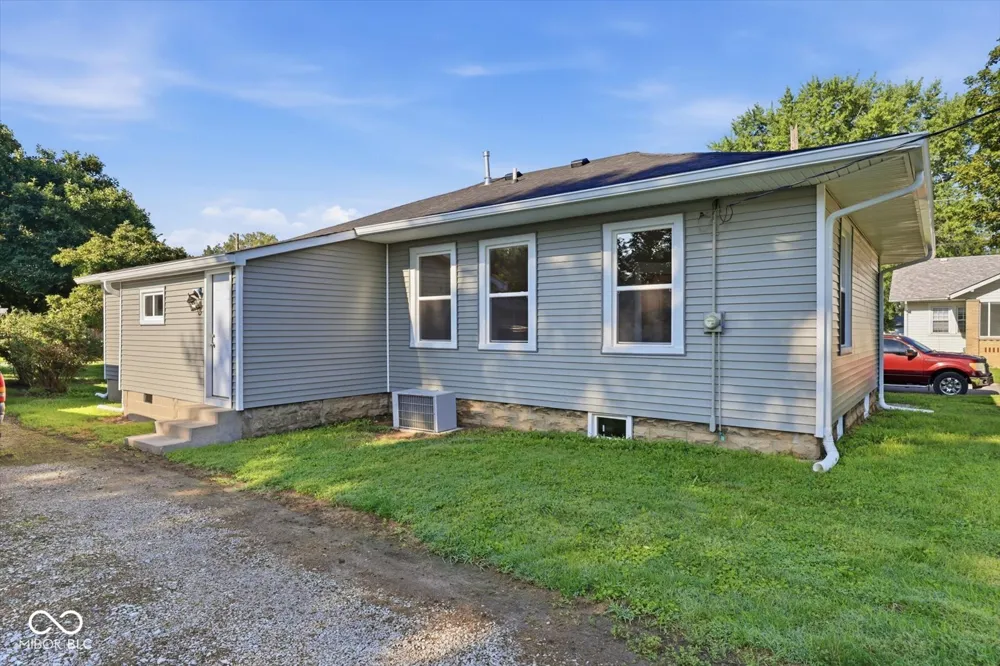 410 Mary Street Shelbyville, IN 46176