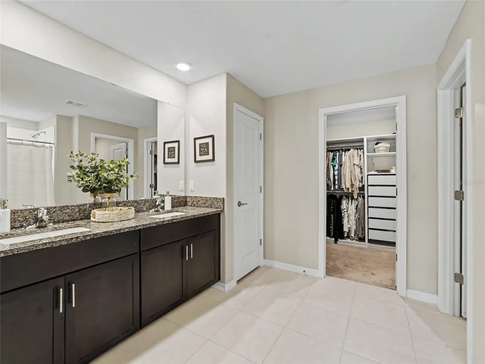 15423 MILLER CREEK DRIVE Ruskin, FL 33573