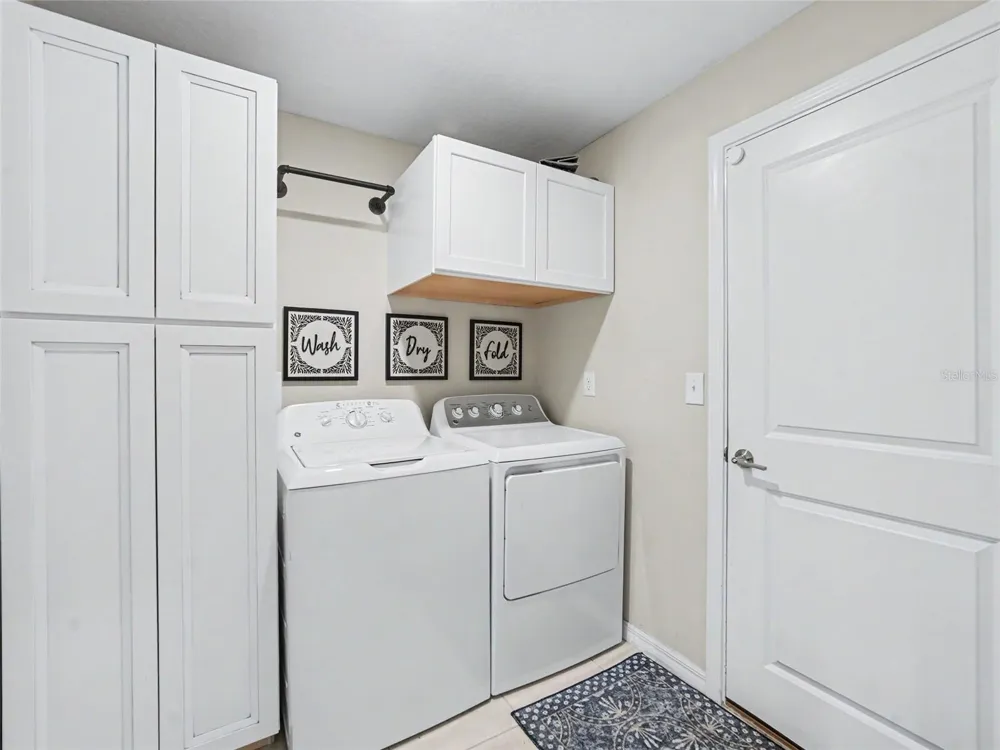 15423 MILLER CREEK DRIVE Ruskin, FL 33573
