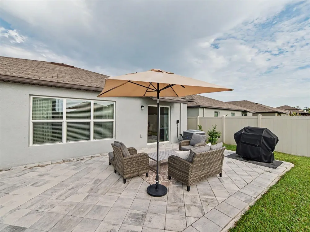 15423 MILLER CREEK DRIVE Ruskin, FL 33573