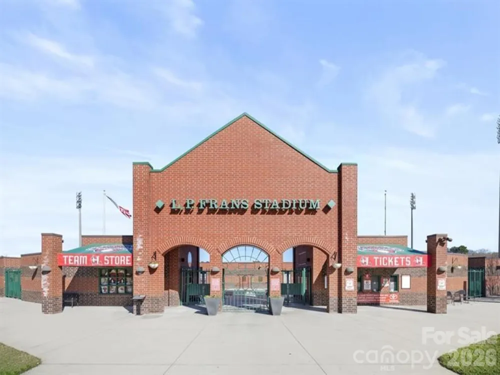 1513 39th Avenue Loop NE Hickory, NC 28601