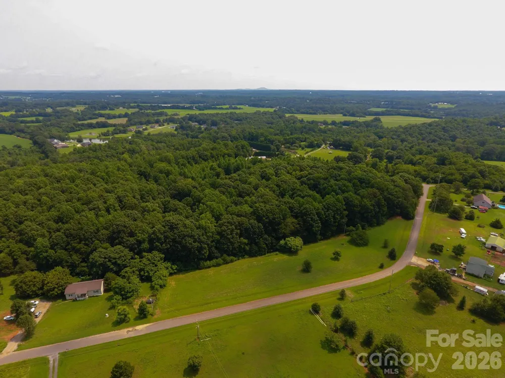 1182 Haywood Court Lincolnton, NC 28092