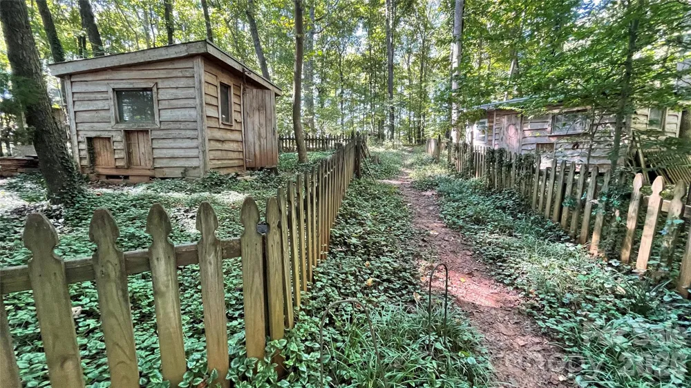 1182 Haywood Court Lincolnton, NC 28092