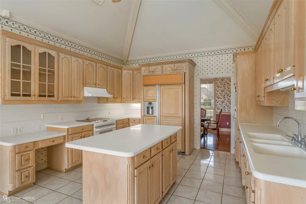 304 Tealwood Drive Bossier City, LA 71111