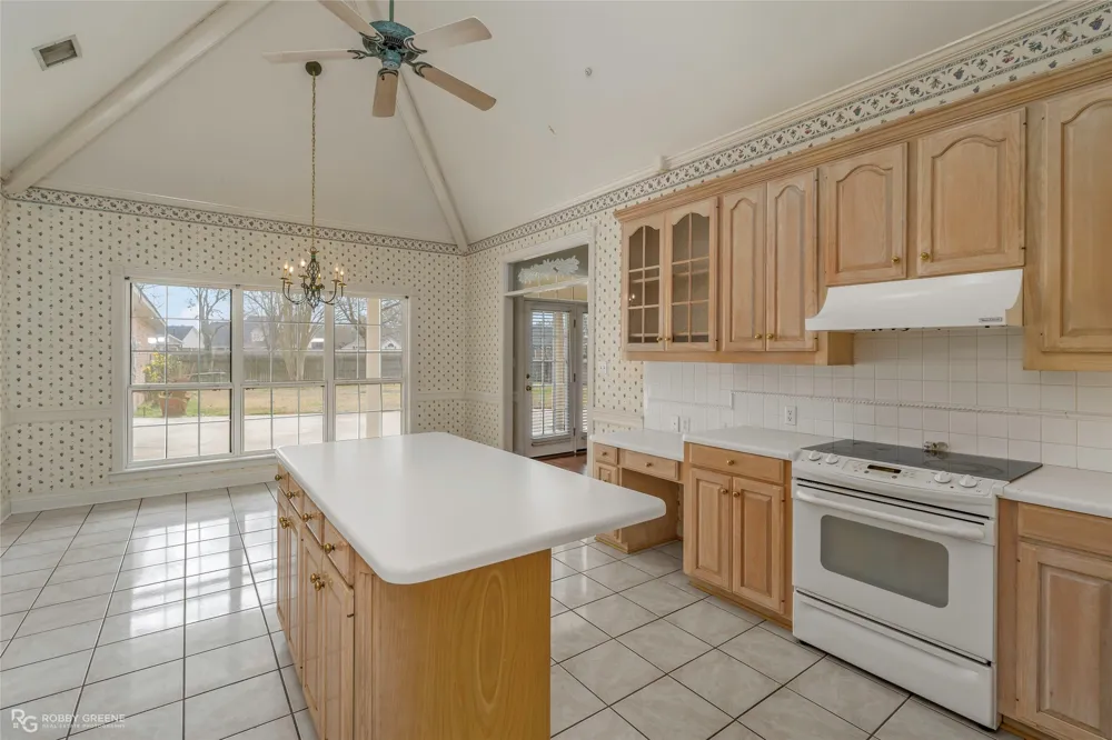 304 Tealwood Drive Bossier City, LA 71111